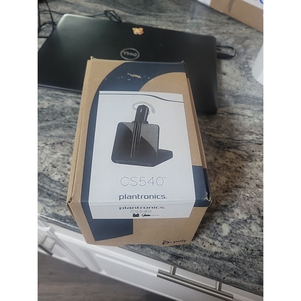 Plantronics CS540 Black Convertible Wireless Headset NEW